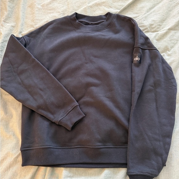ALO Yoga renown heavy weight crew neck pullover - Picture 6 of 8